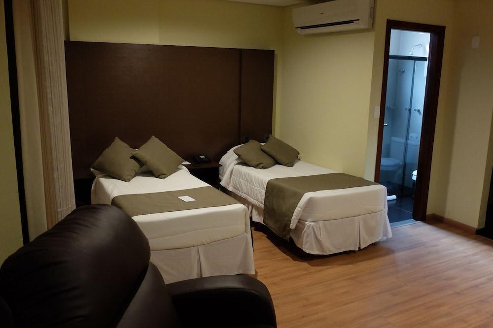 Olavo Bilac Hotel 陶巴特 外观 照片