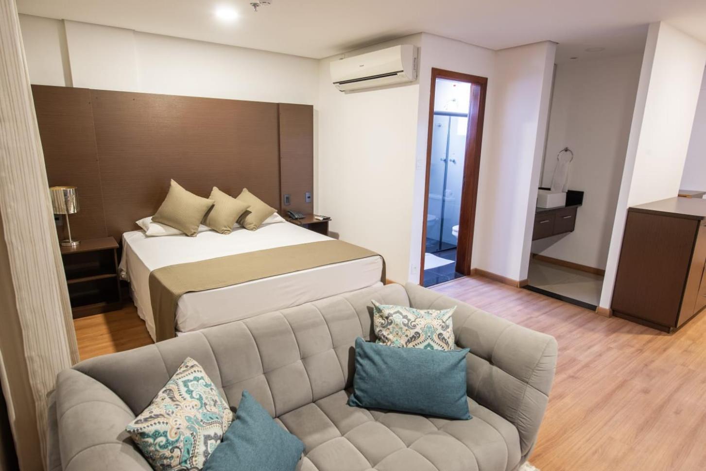 Olavo Bilac Hotel 陶巴特 外观 照片