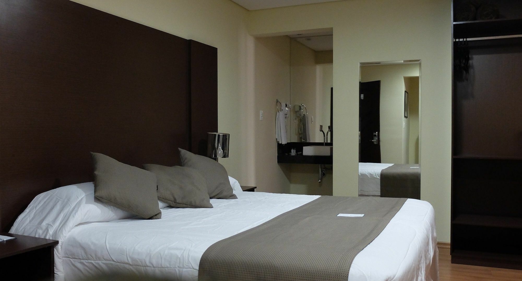 Olavo Bilac Hotel 陶巴特 外观 照片