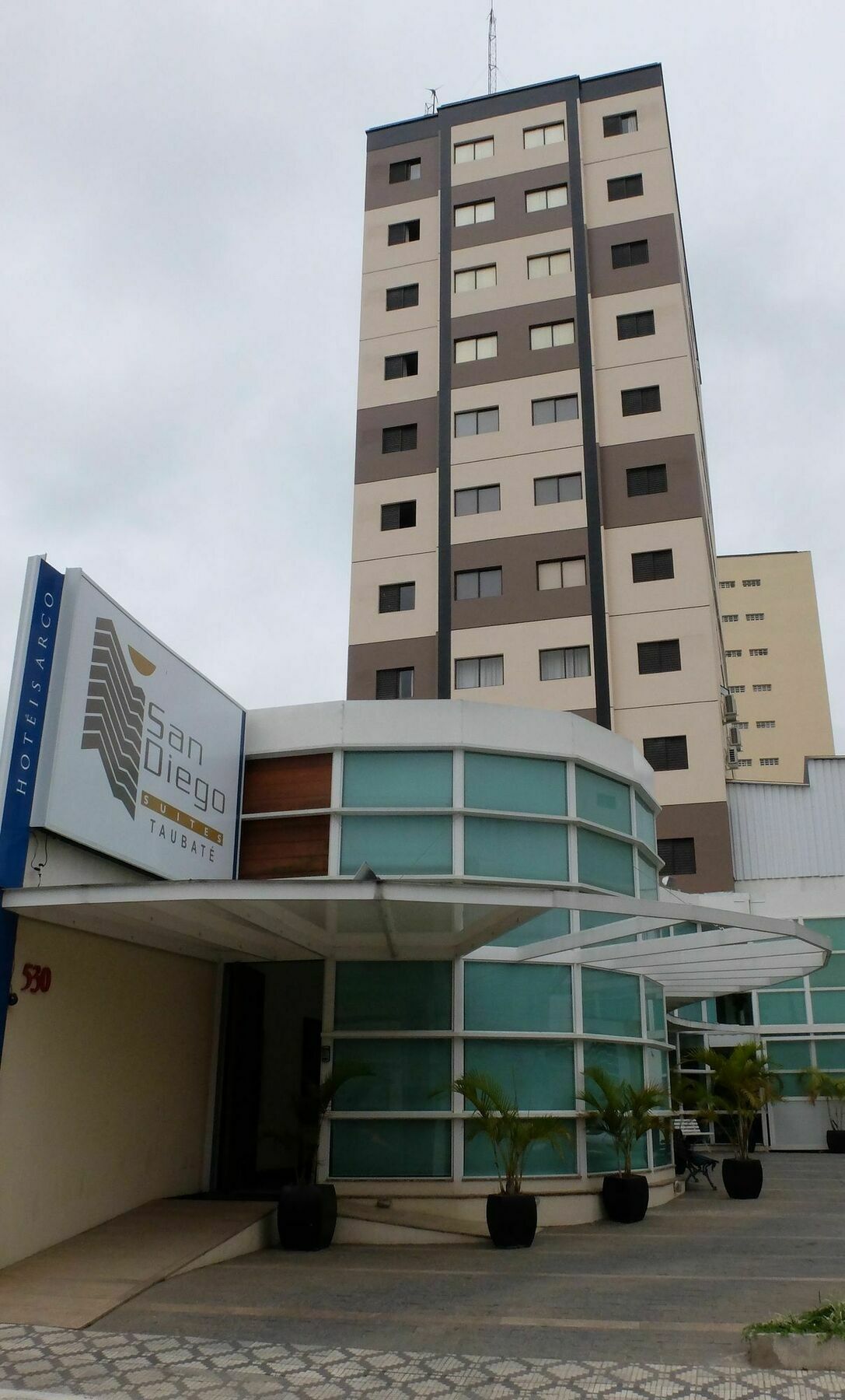 Olavo Bilac Hotel 陶巴特 外观 照片